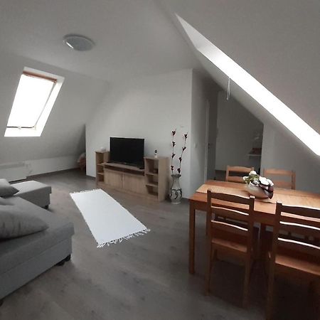 Peak Apartman エゲル エクステリア 写真
